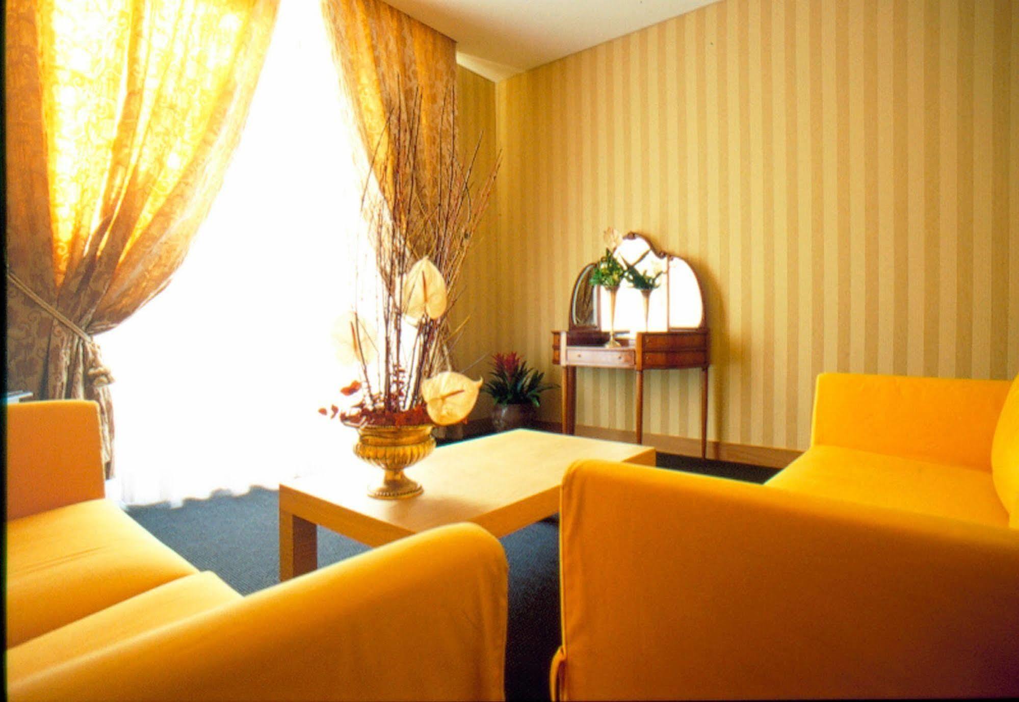 Lemon Garden Hotel Rome Exterior photo